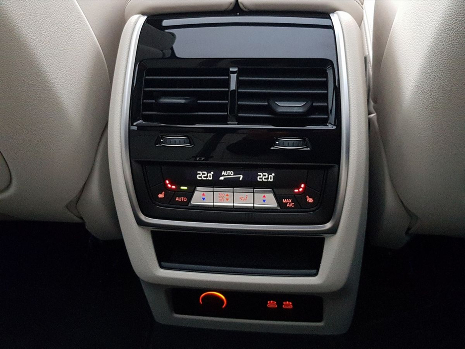 2025 BMW X5 xDrive50e M Sport