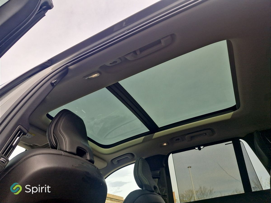 2024 Volvo XC90 - image 18