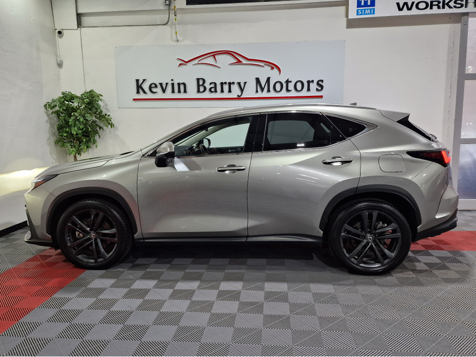 2024 Lexus NX 450 h+ 2.5 PREMIUM PLUS PACK (PLUG IN HYBRID) AUTOMATIC **ONE OWNER / TOP SPEC / ADAPTIVE CRUISE CONTROL / BLIND SPOT ASSIST / HEATED & COOLING SEATS / SAT NAV / 360 DEGREE CAMERA / WIRELESS PHONE CHARGING** €60,900