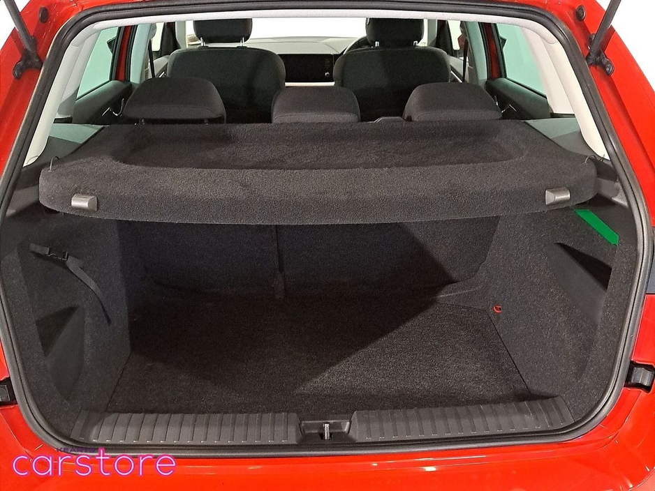 2020 Skoda Kamiq - image 18