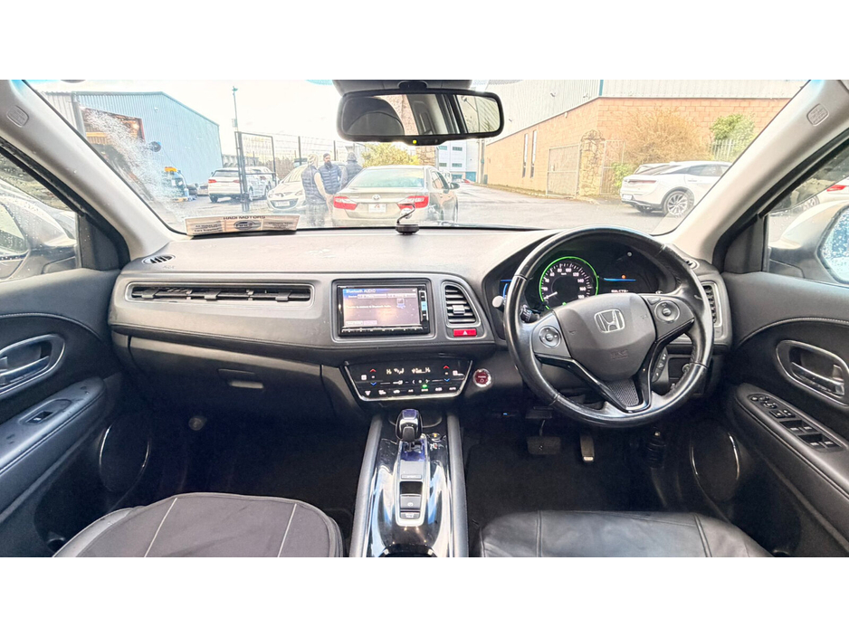 2015 Honda Vezel  €13,700