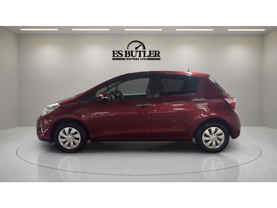 2018 Toyota Vitz  €11,900
