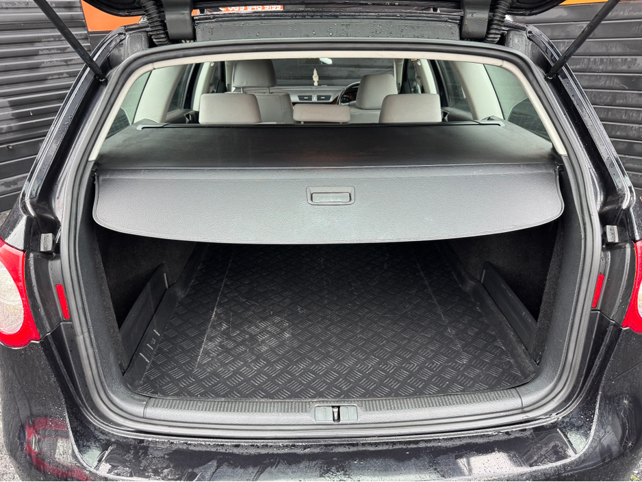 2006 Volkswagen Passat COMFORT 1.6 FSI ESTATE €2,995