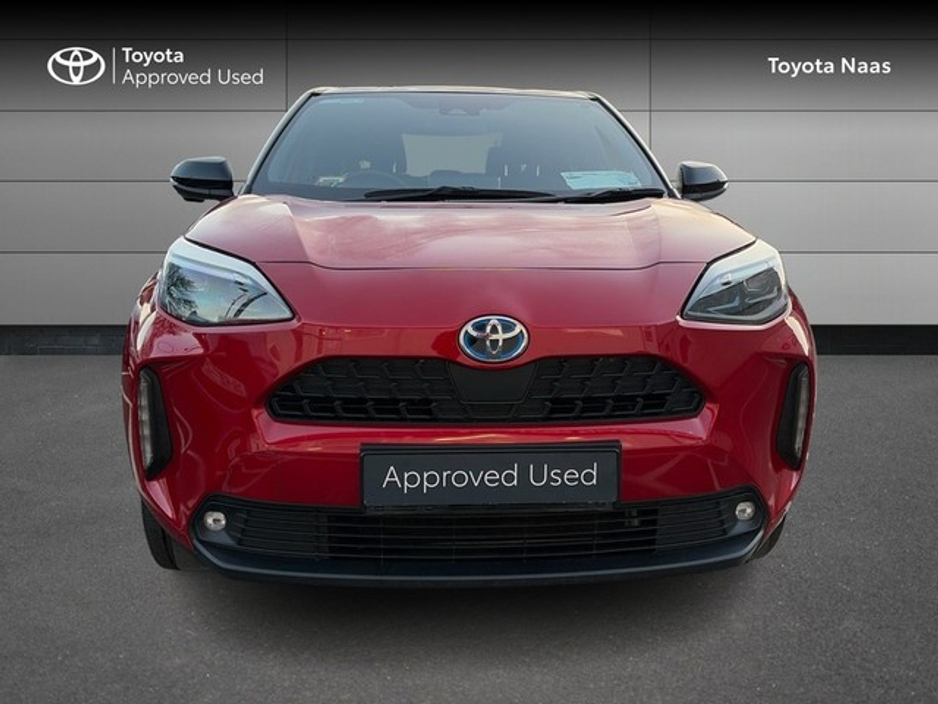 2023 Toyota Yaris Cross CROSS LUNA SPORT €28,888