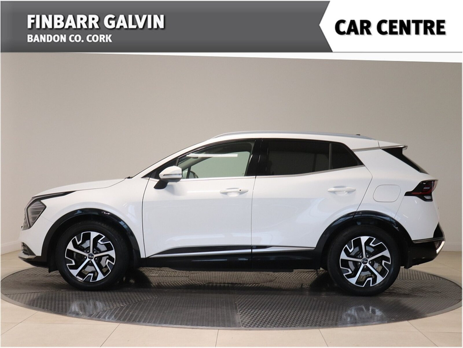 2023 Kia Sportage - image 3