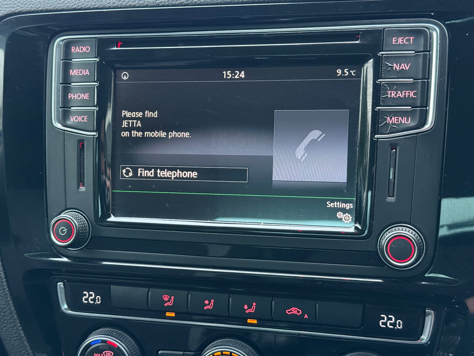 2017 Volkswagen Jetta 2.0 TDI 110HP Highline €12,950