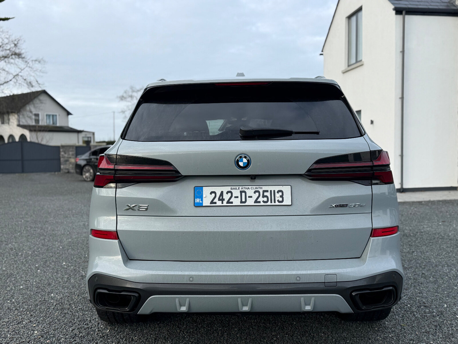 2024 BMW X5 - image 6