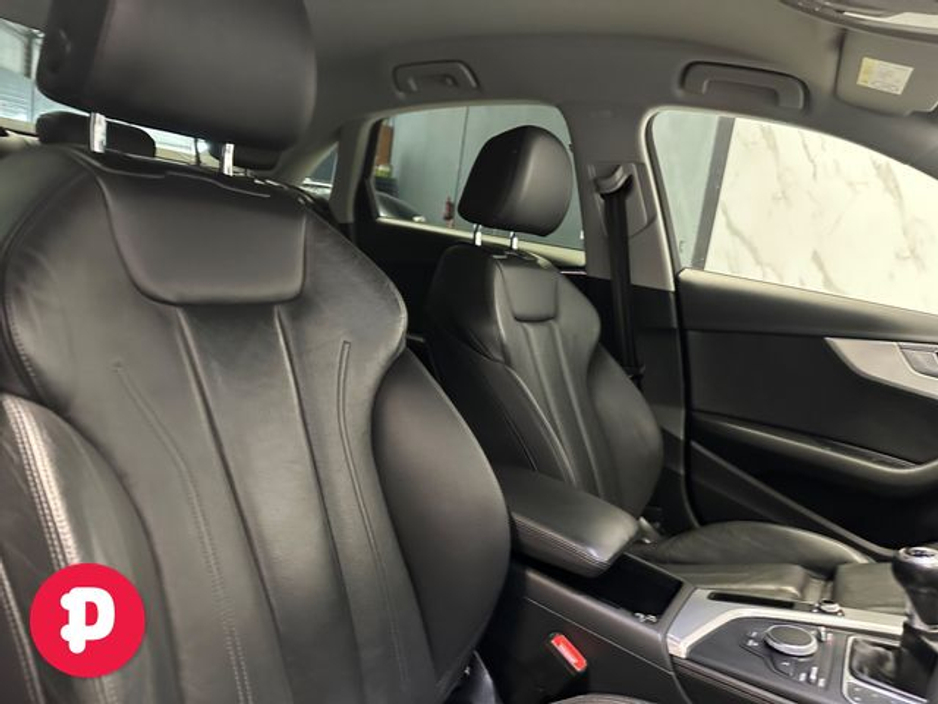 2018 Audi A4 - image 16