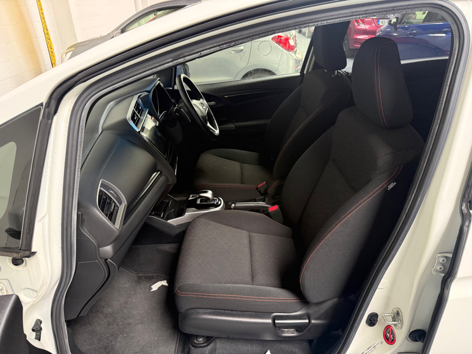 2015 Honda Fit - image 21