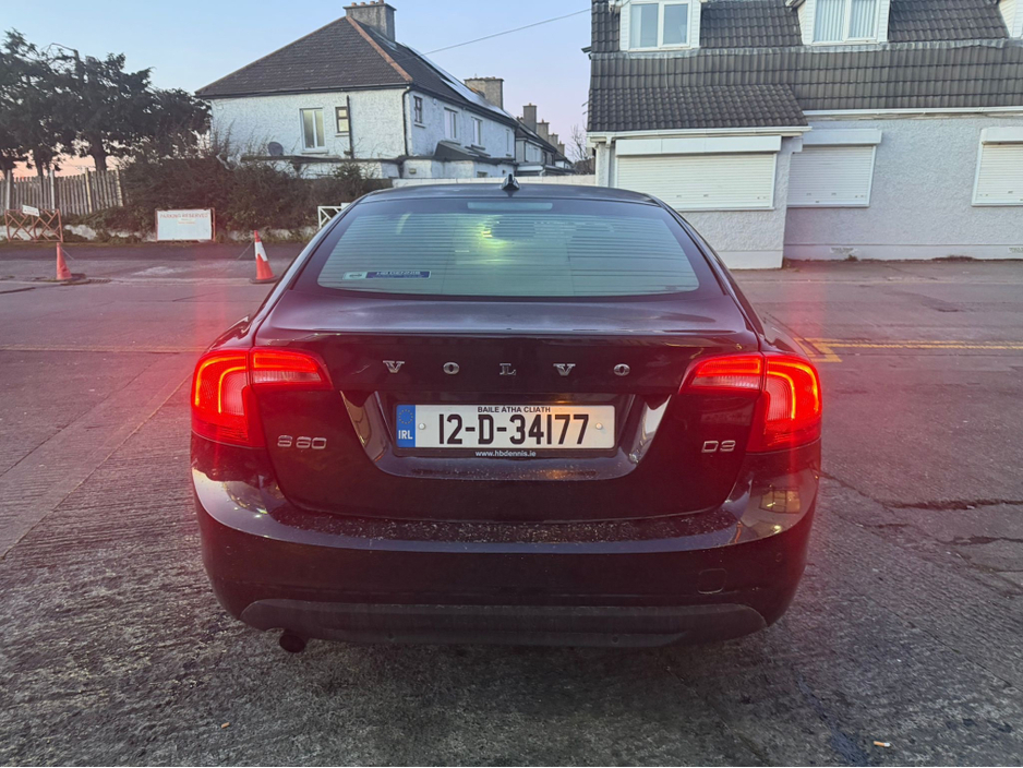 2012 Volvo S60 - image 9