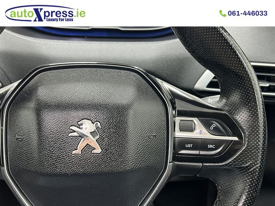 2017 Peugeot 3008 - image 34