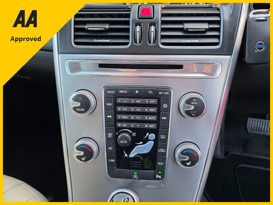 2017 Volvo XC60 *ONLY 66K MILES * AUTOMATIC * 2.0D €21,900