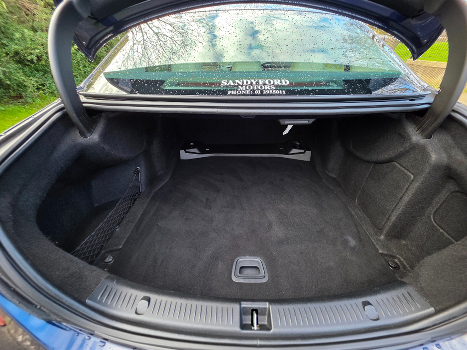 2017 Mercedes-Benz E Class - image 9