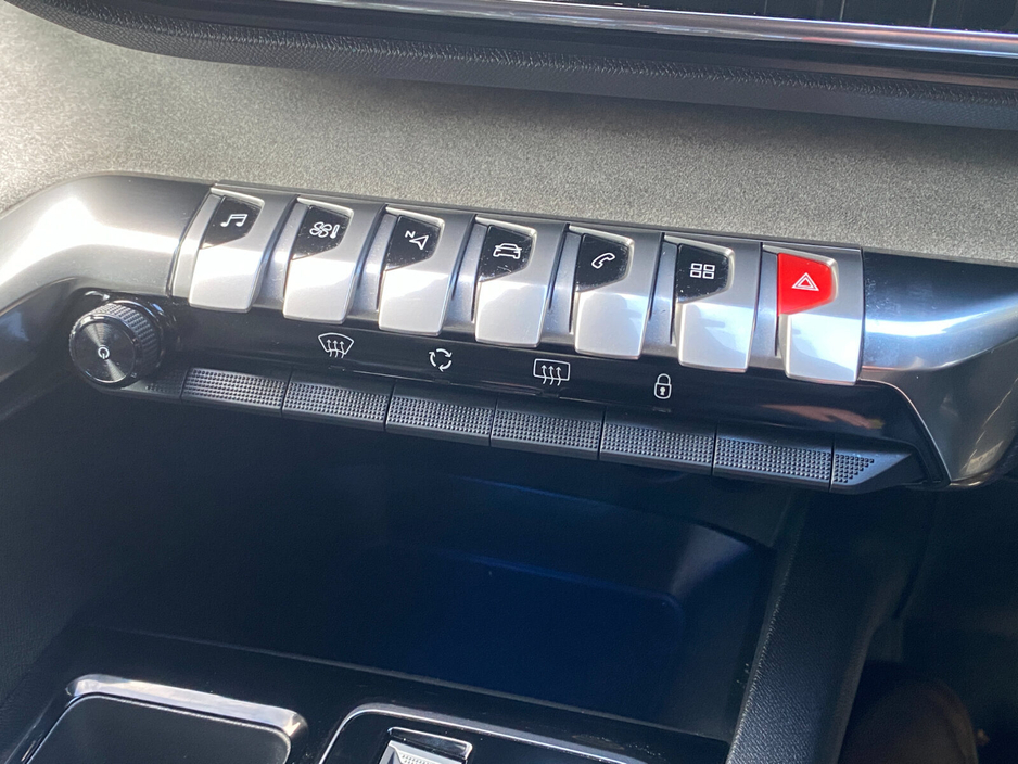 2023 Peugeot 3008 1.5 BlueHDi 130bhp Auto 6.4 GT €34,900