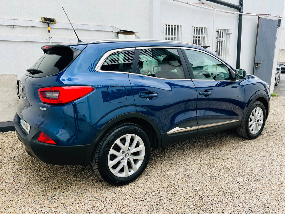 2017 Renault Kadjar - image 10