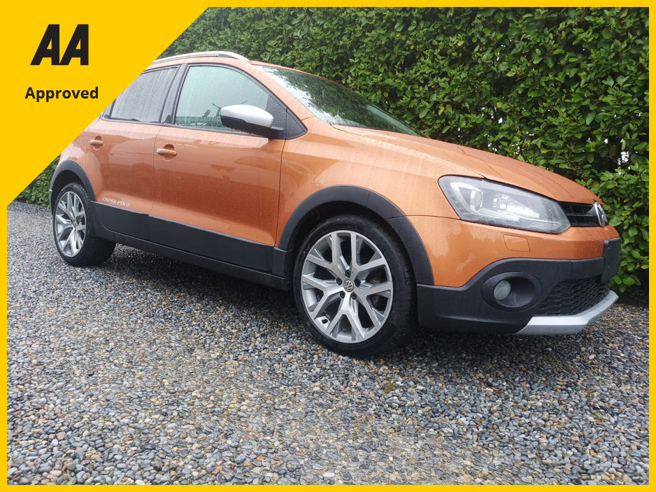 2017 Volkswagen Polo POLO CROSS 1.2 TSI AUTOMATIC SPORTS ALLOY WHEELS CRUISE CONTROL APPLE CAR PLAY & ANDROID AUTO MULTIFUNCTION STEERING WHEEL AUTO HEADLIGHTS FACTORY IMMOBILISER LEATHER STEERING WHEEL NCT & ROAD TAX €13,895