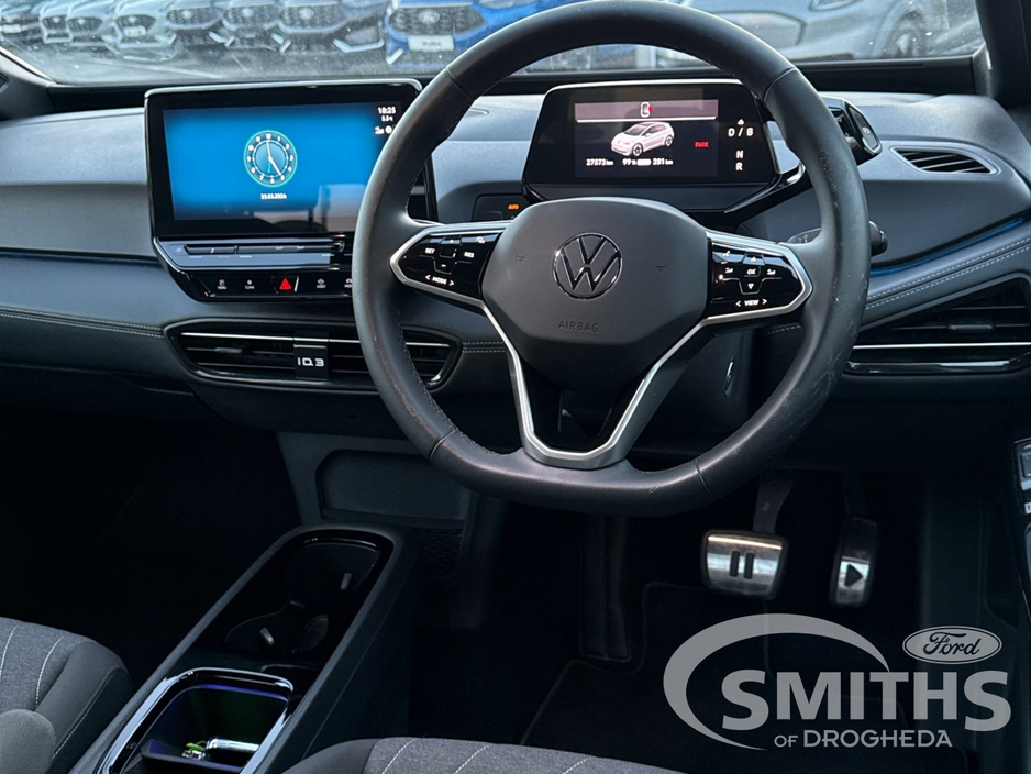 2023 Volkswagen ID.3 - image 2