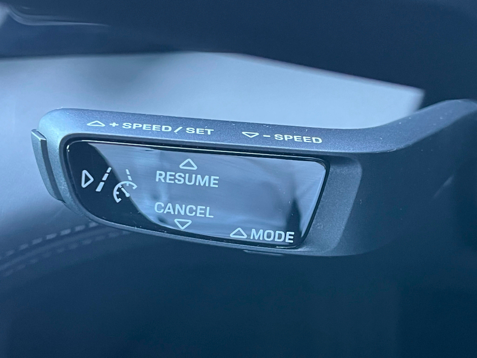 2022 Porsche Taycan 4S Cross Turismo 93kWh €61,995