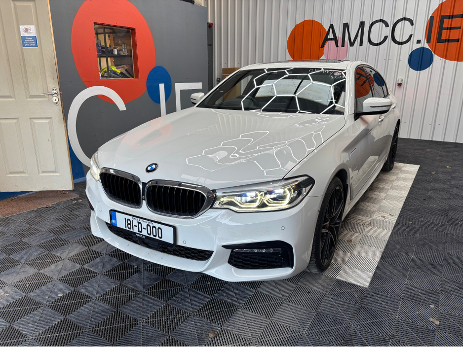 2018 BMW 5 Series - image 5
