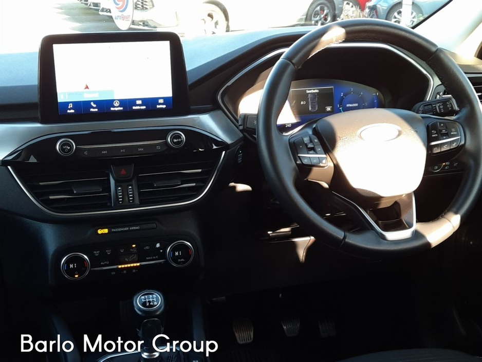 2021 Ford Kuga - image 10