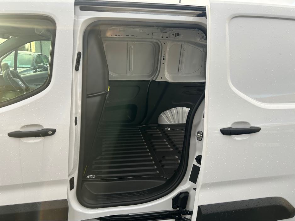 2025 Citroen Berlingo LWB 1000kg, ex vat €23,577