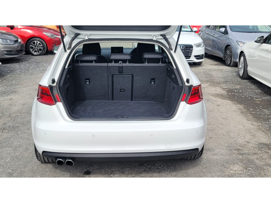 2013 Audi A3 - image 9