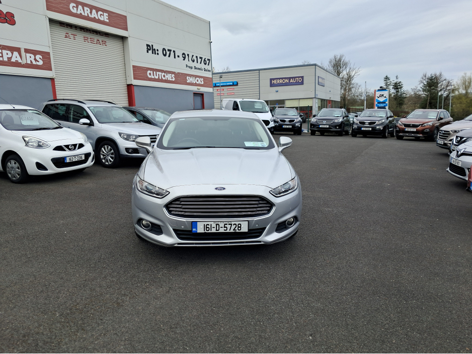 2016 Ford Mondeo - image 8