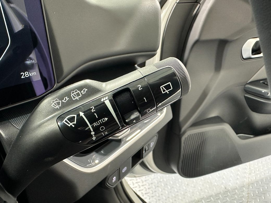 2026 Kia K4 - image 18