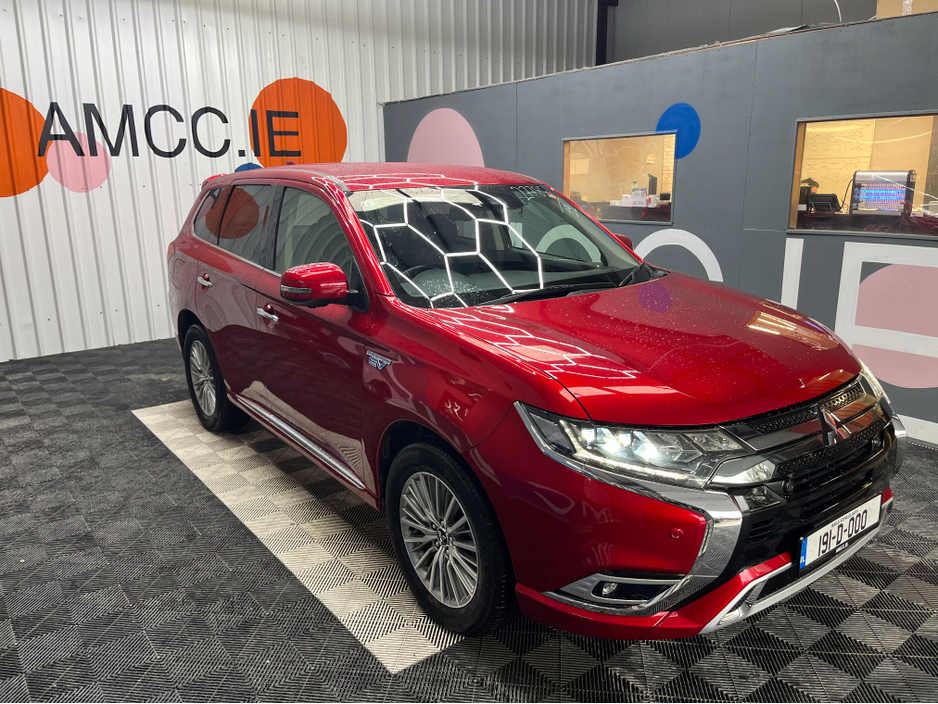 2019 Mitsubishi Outlander €22950 2019 MITSUBISHI OUTLANDER PHEV G PLUS PACKAGE 2.4 AUTOMATIC / CRUISE CONTROL / 360° PARKING CAMERA / ELECTRIC HEATED SEATS / HEATED STEERING WHEEL / PADDLE SHIFTERS €22,950