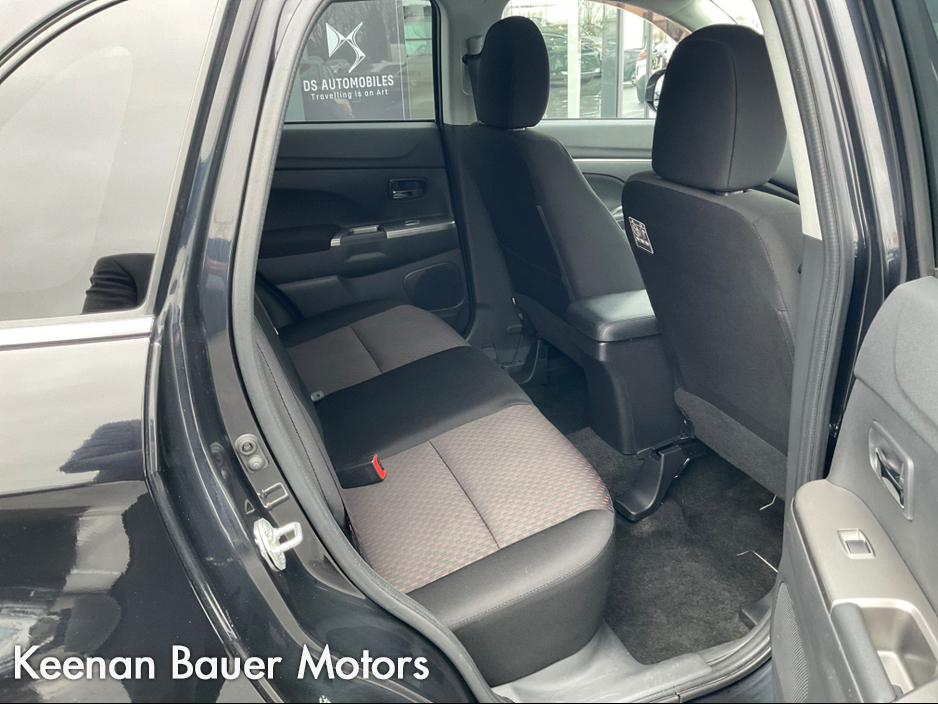 2018 Mitsubishi ASX - image 10