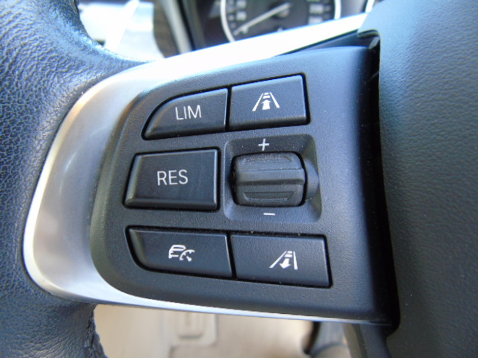 2016 BMW 2 Series - image 16