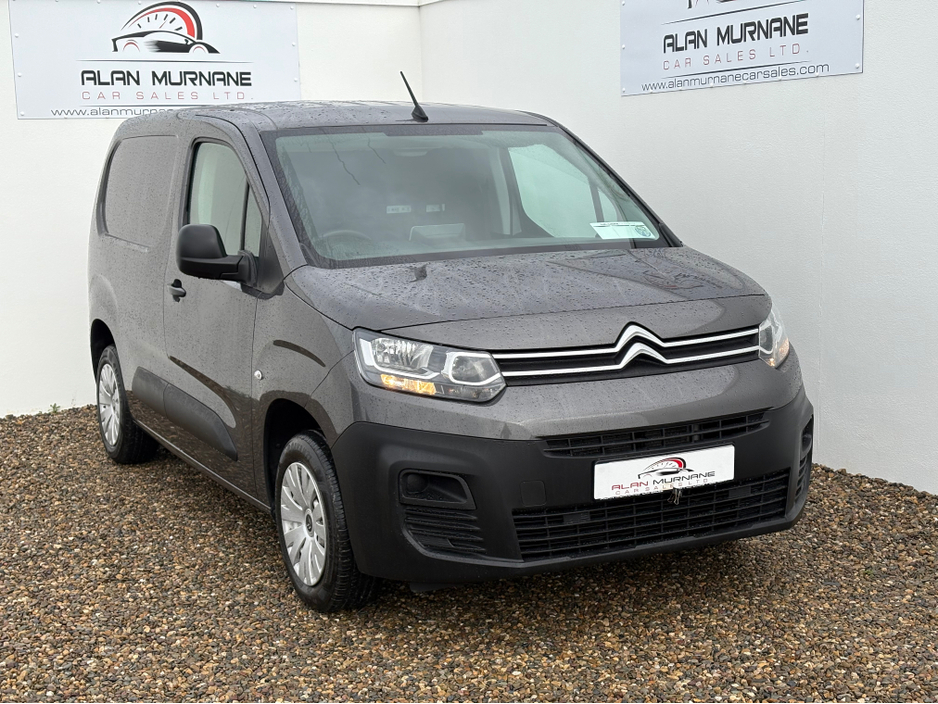 2023 Citroen Berlingo 100BHP ENTERPRISE MODEL 6 SPEED AS NEW CONDITION €17,950