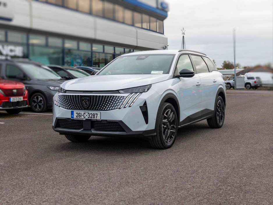 2026 Peugeot 5008 - image 10