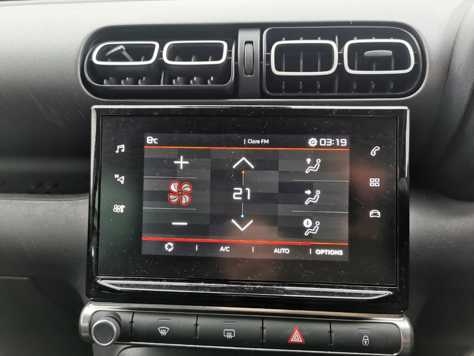 2023 Citroen Dispatch - image 4