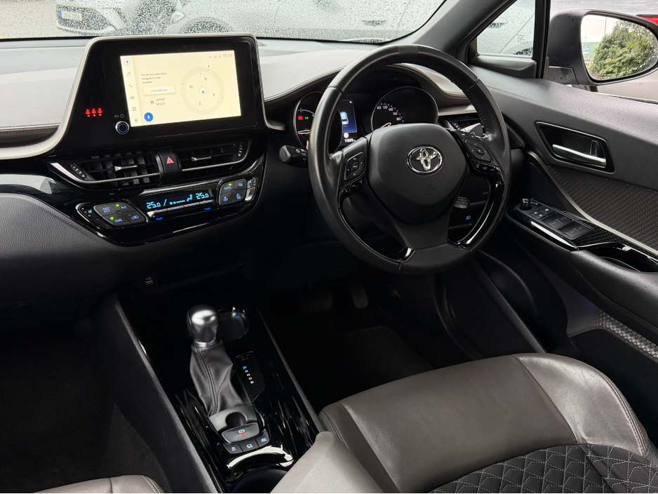 2023 Toyota C-HR HYBRID. .. #12 MONTH WARRANTY INCLUDED# .. FINANCE AVAILABLE €22,750