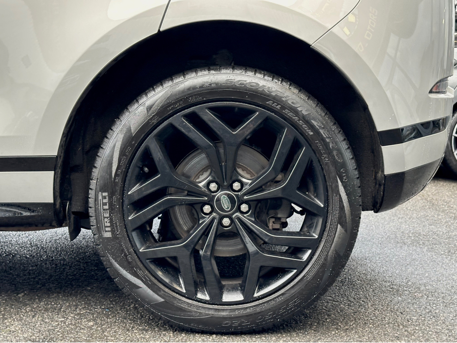 2023 Land Rover Range Rover Evoque EDITION €42,950