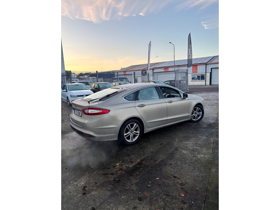 2017 Ford Mondeo 1.5TDCi 120PS Zetec €9,995