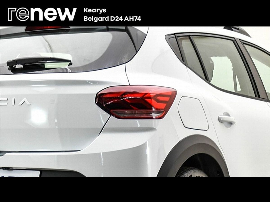 2024 Dacia Sandero Stepway - image 18