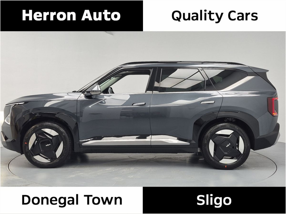 2026 Kia EV5 - image 2