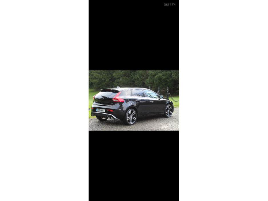 2015 Volvo V40 - image 6