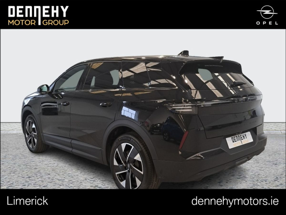 2026 Opel Grandland - image 3