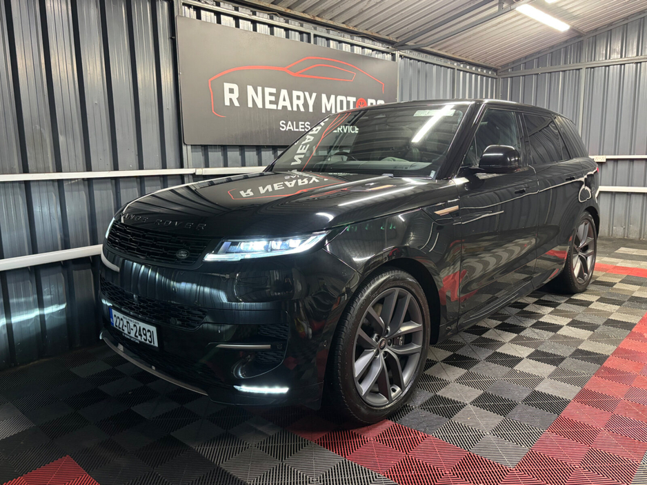 2022 Land Rover Range Rover Sport - image 4