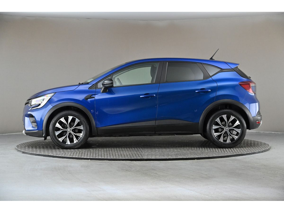 2023 Renault Captur - image 5