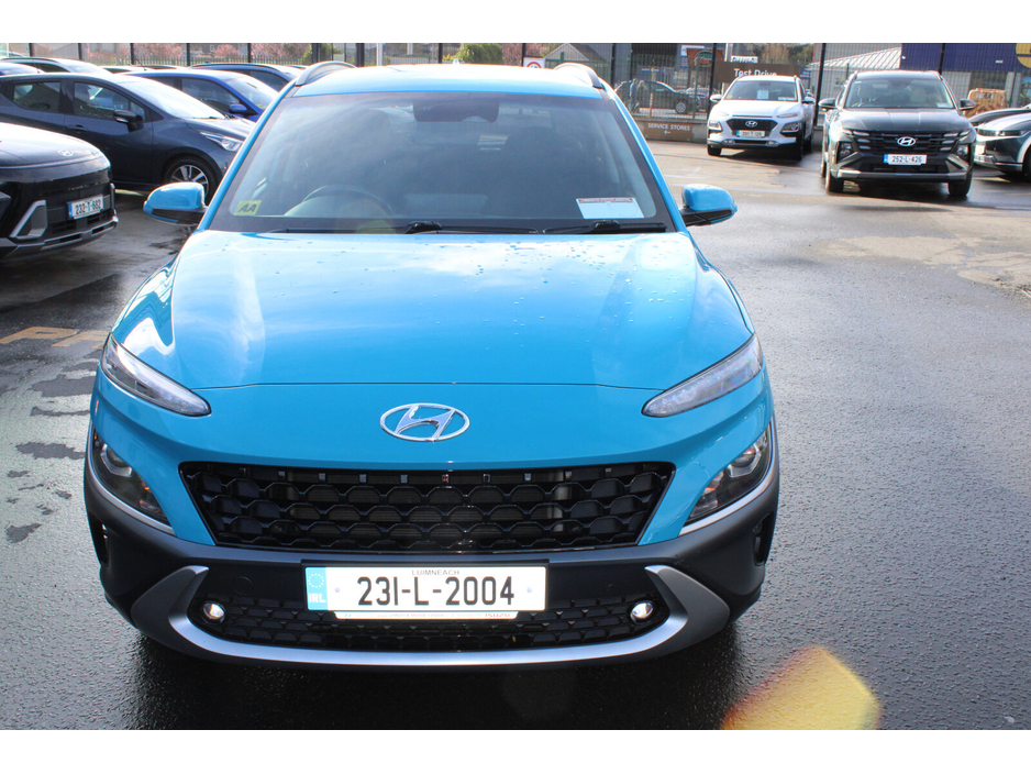 2023 Hyundai Kona - image 8