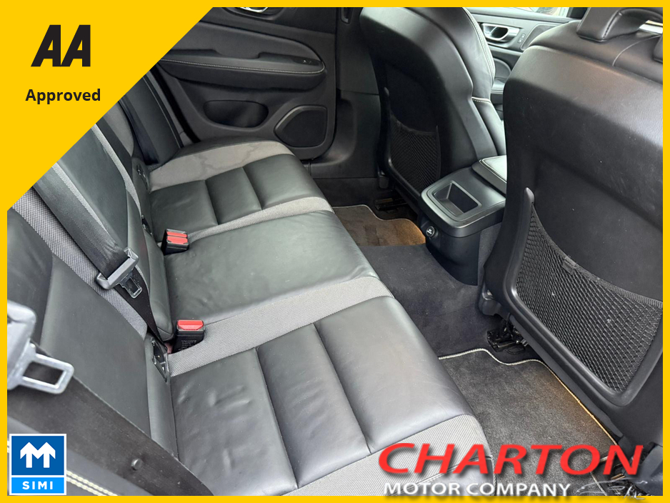 2020 Volvo V60 D3 R-DESIGN AT 5DR AUTO €26,995