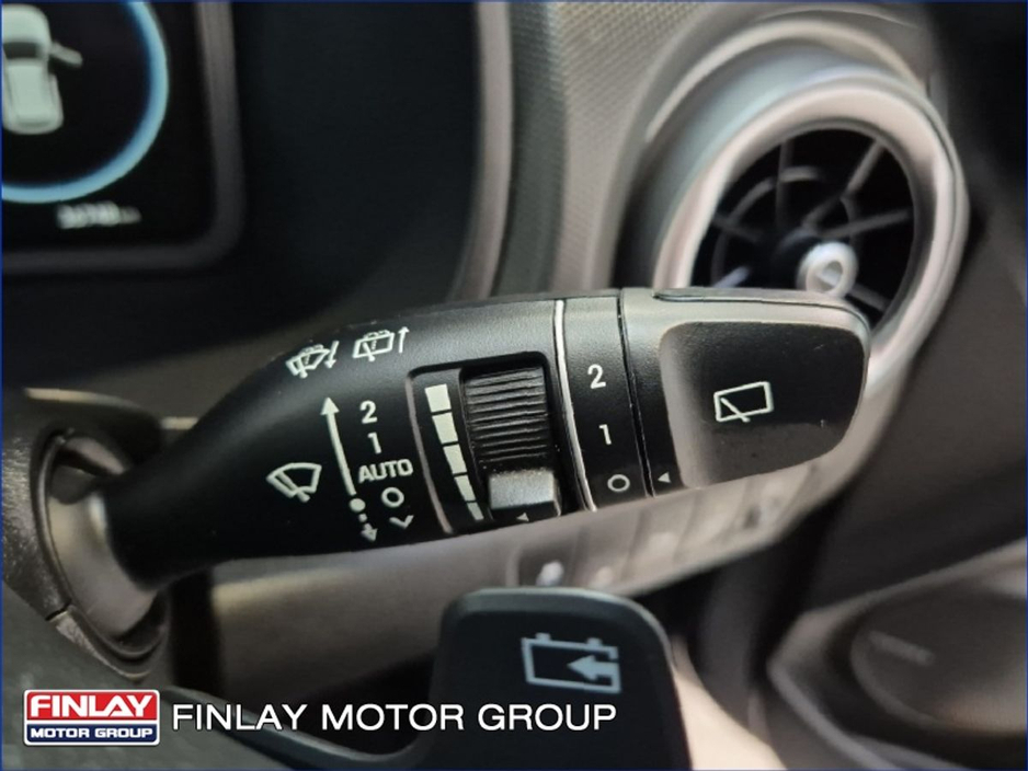 2023 Hyundai Kona - image 15