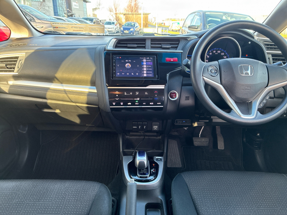 2016 Honda Fit 1.5L Petrol Hybrid Automatic €11,950
