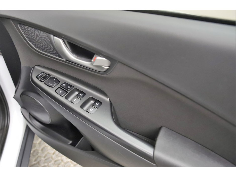 2021 Hyundai Kona 1.0 T-GDI KAUAI EXECUTIVE BI-TONE ROOF 6SPD €19,890