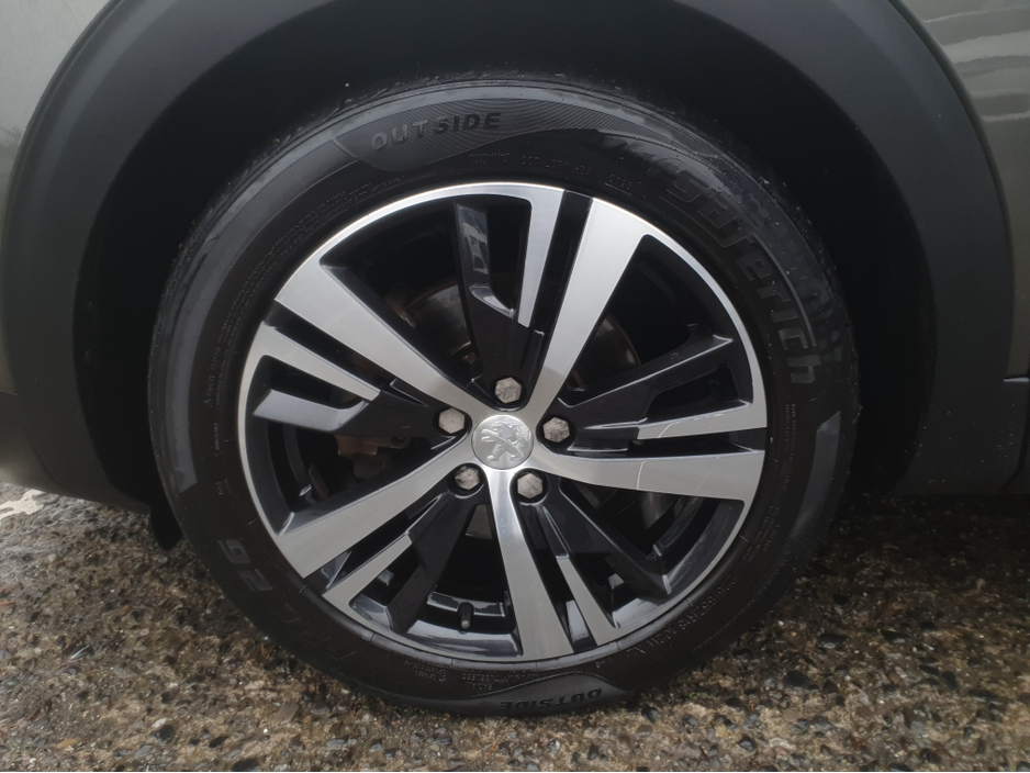 2020 Peugeot 3008 ALLURE 1.5 BLUE HDI 130BHP MANUAL NCT 02/28 FINANCE AVAILABLE @ €81 PER WEEK 2 KEYS/ HALF LEATHER SEATS/ TOUCH SCREEN MEDIA/ ANDROID AUTO/ APPLE CAR PLAY/ PARKING SENSORS/ HISTORY CHECKED €17,900