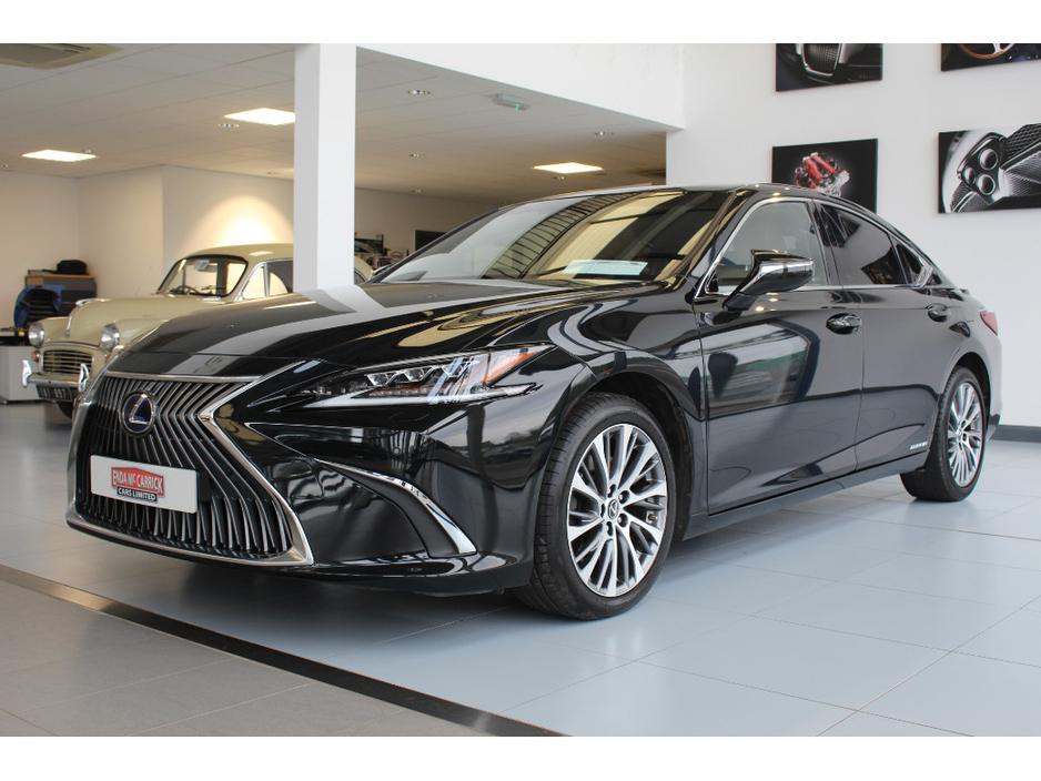 2021 Lexus ES 300 H - image 6